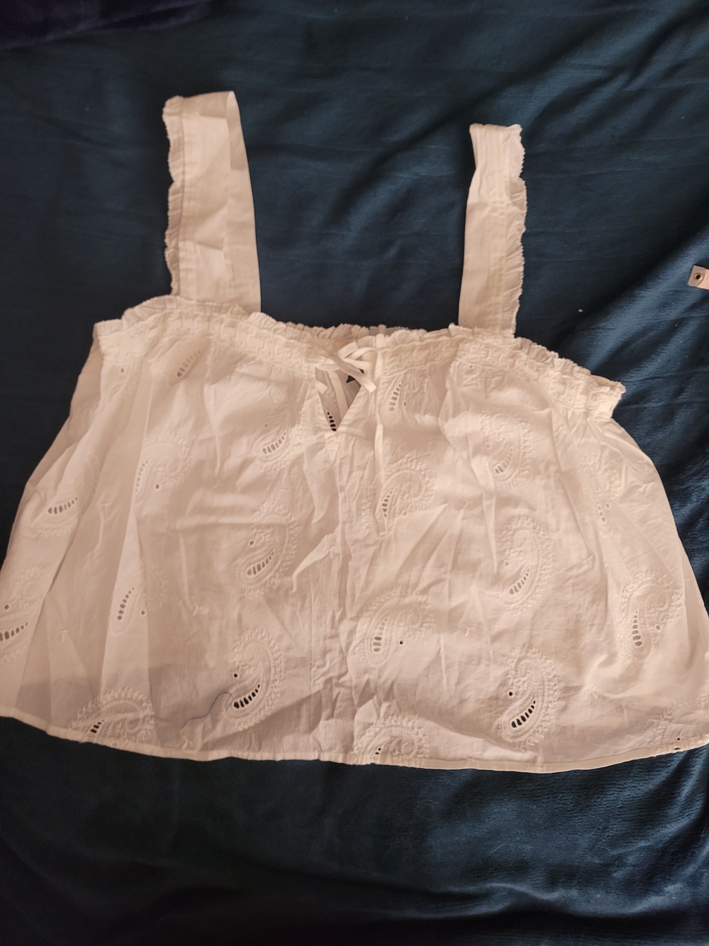 Universal Thread White Eyelet Square-Neck Crop Top